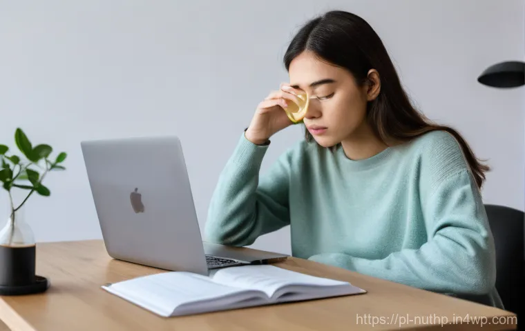 뇌 건강을 위한 수분 섭취의 중요성 - **Prompt:** A young adult (gender-neutral) sitting at a minimalist desk in a home office, looking sl...